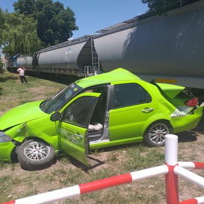 accidente-remis-tren