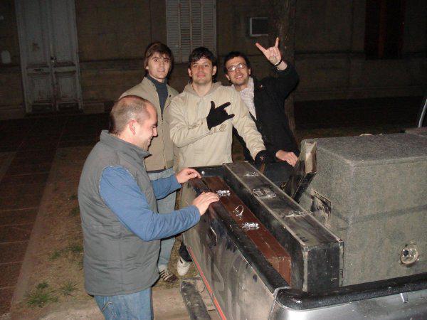 165615_138254769568340_6310165_n