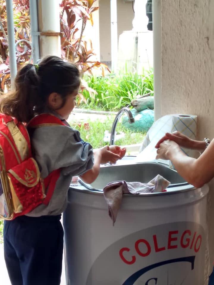 128273559_10158999324298234_1217616285050763019_n