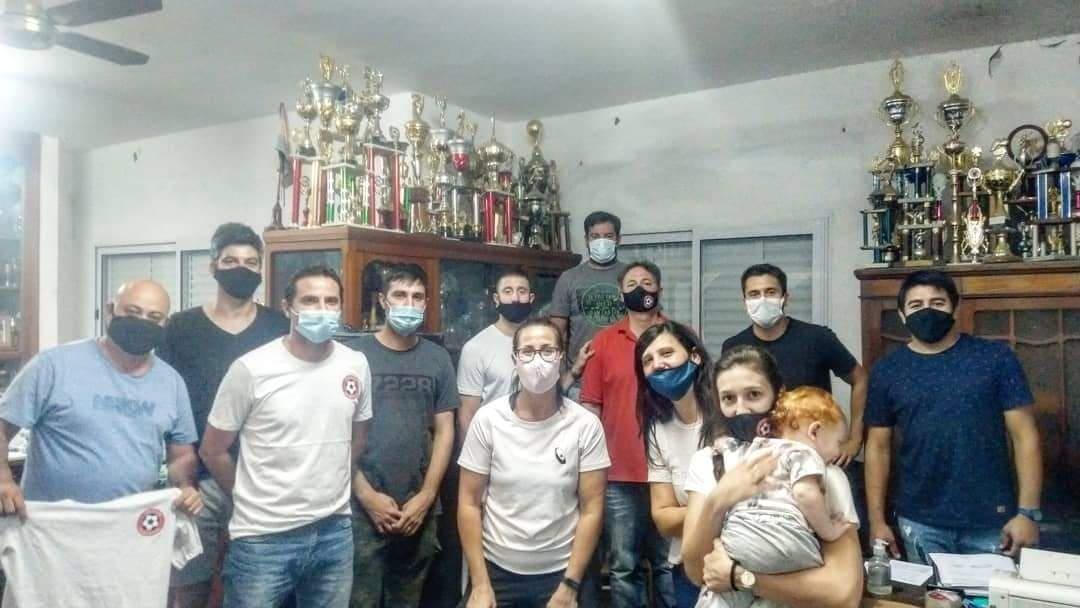 268110681_665938341451428_979956837147024697_n