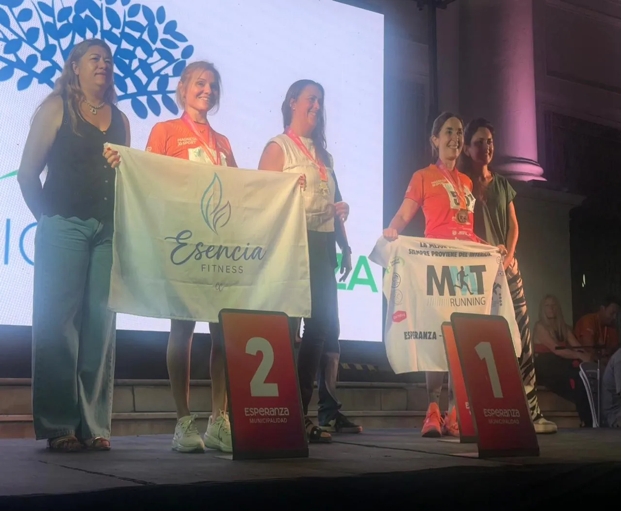 WhatsApp Image 2025-12-07 at 19.15.48