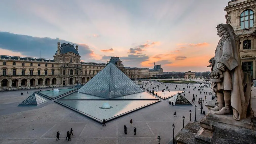 1010x567_museo-louvre-532285-094225