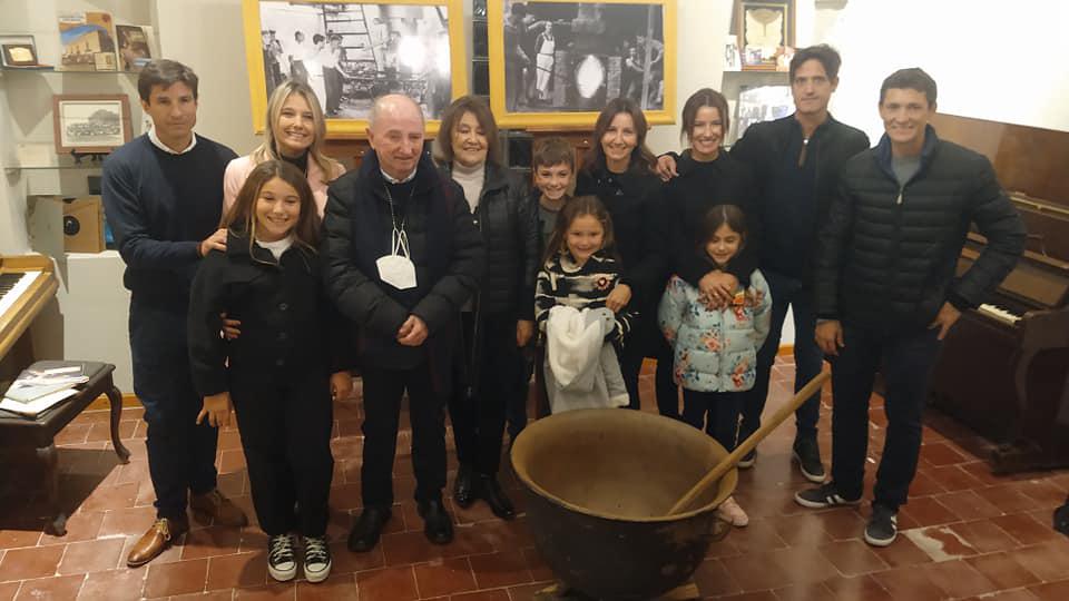 281756062_551419513024548_9011820477950322146_n