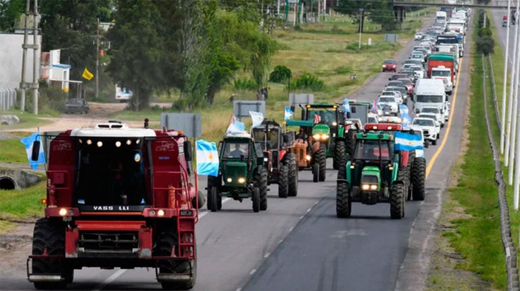 1010x567_tractorazo-entre-rios-409165-191754
