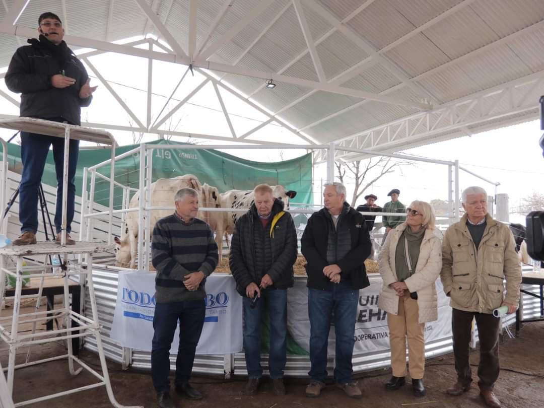 FB_IMG_1687868244579