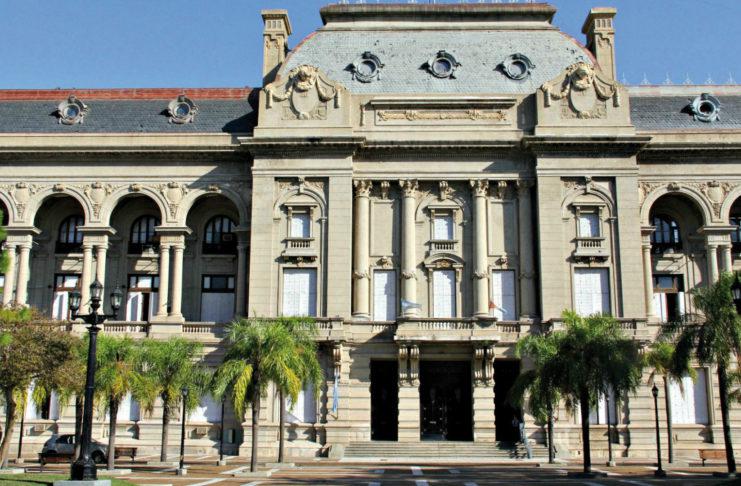 Casa-de-Gobierno-Santa-Fe-1-741x486