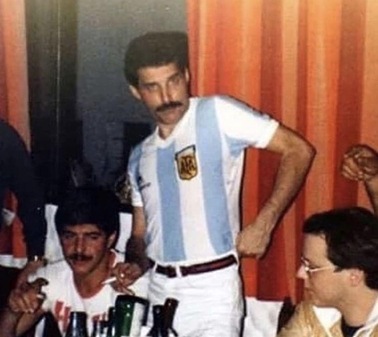 d01234a7cf5b3e6f8c1cd4dc5cca7f83