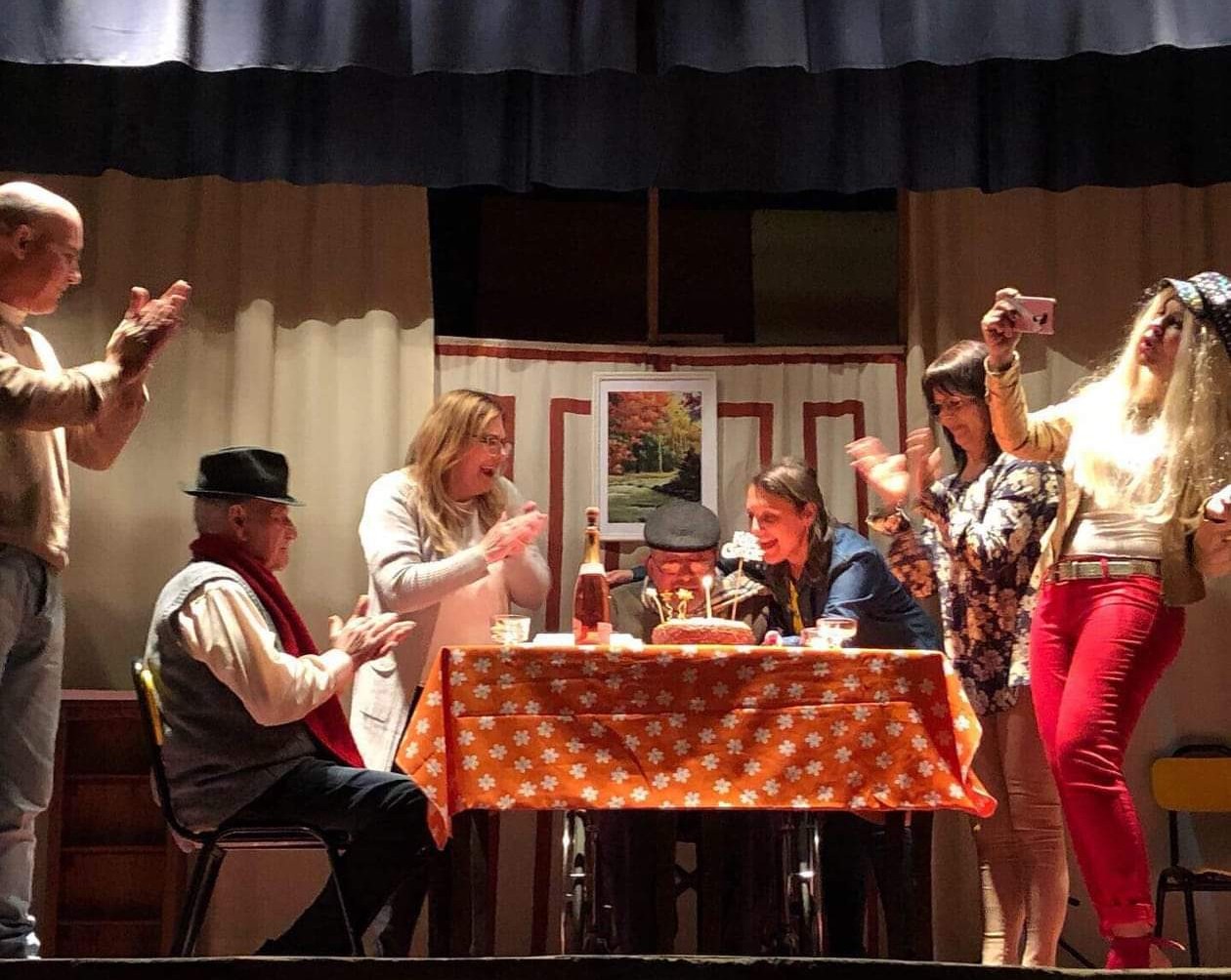 received_393504208001365~2