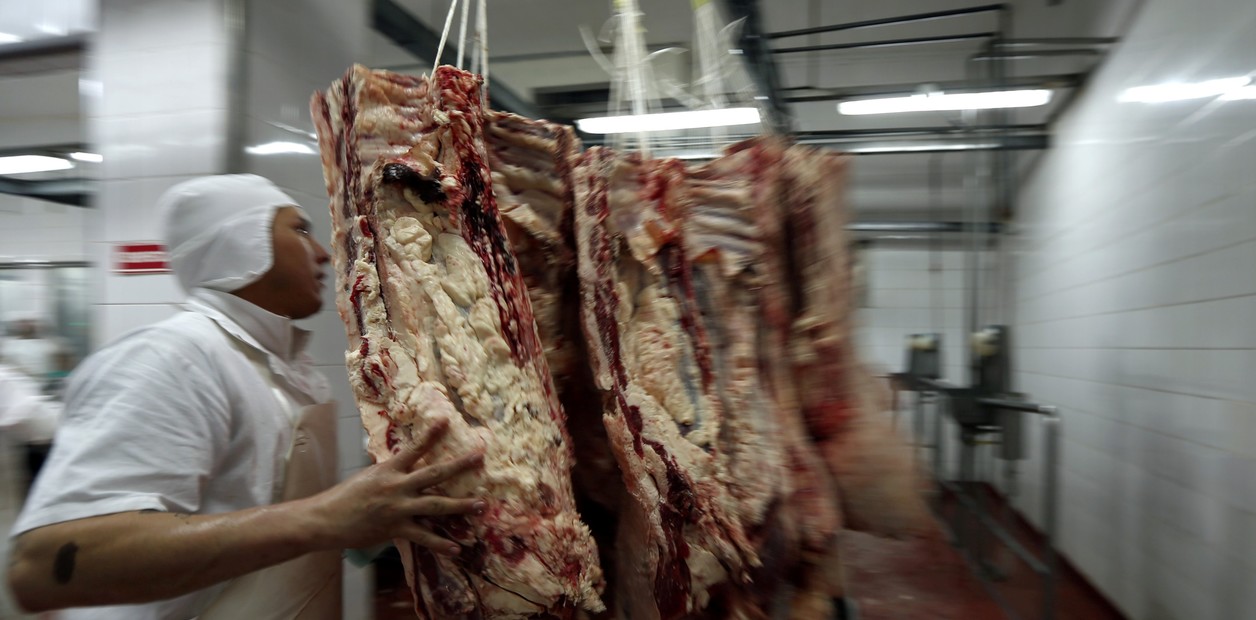 5b7m3UbJj_1256x620__1