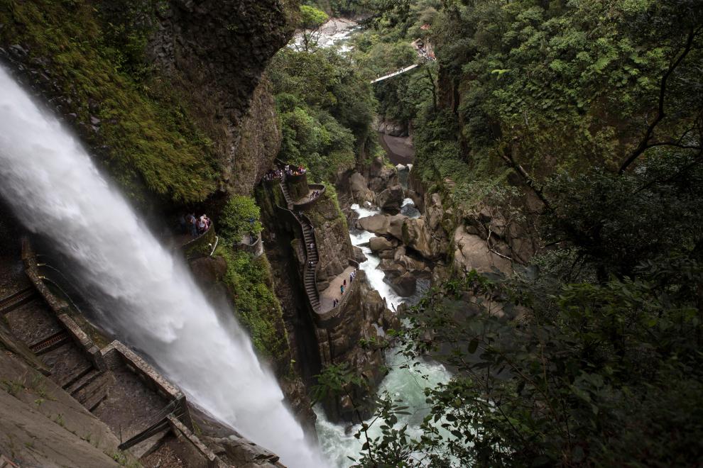 pailon-del-diablo-ecuador