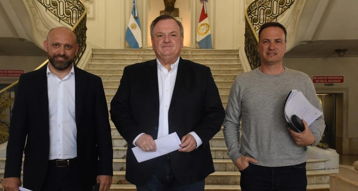 pSSy27oWQ_1300x655__2