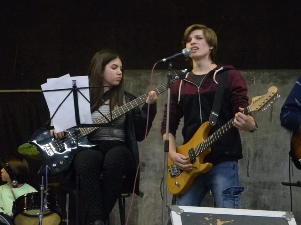 70907120_2977867838909712_2154190909447602176_n