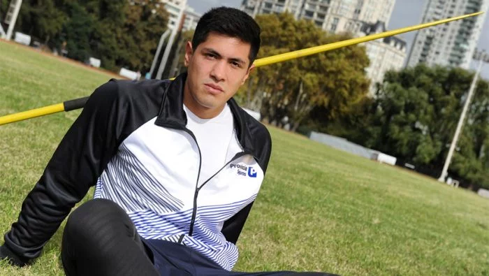 Braian-Toledo-jabalina-700x395