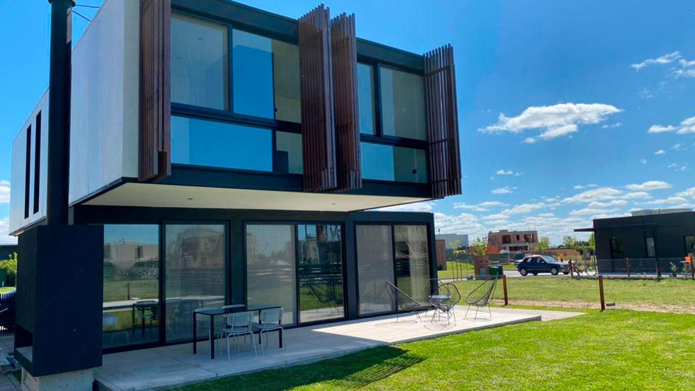 LWBPFNEMENGPJIJ2A5COEYV4CA