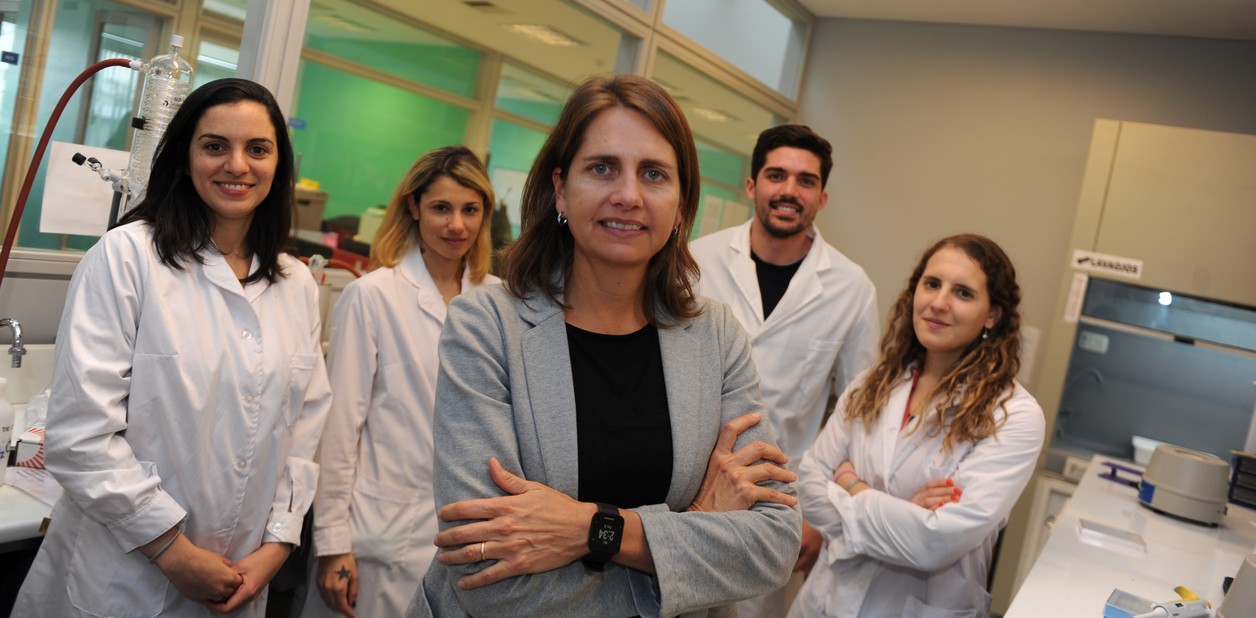 97c760_54b6cd6f48b74cbebf308e6a1bced3de_mv2