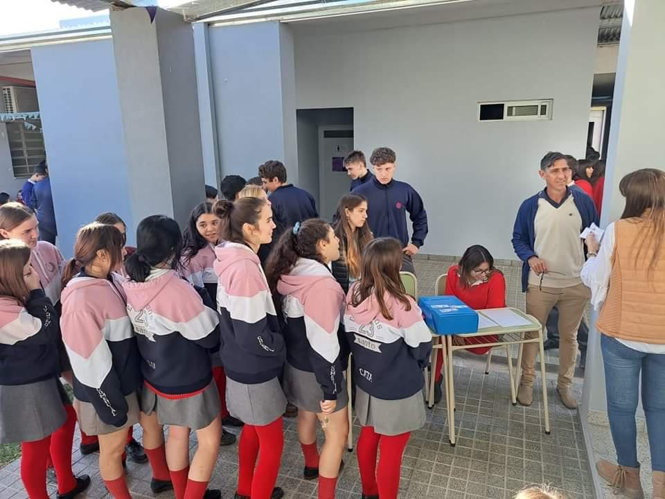 FB_IMG_1682099173995