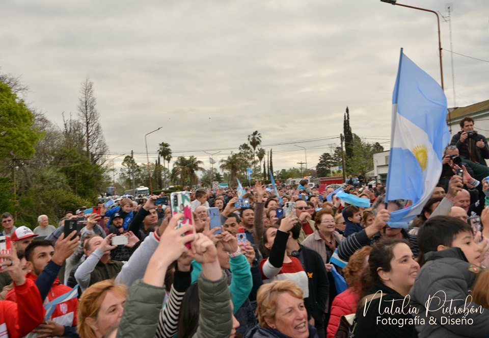 71752804_1266147380240022_9186359778224373760_n