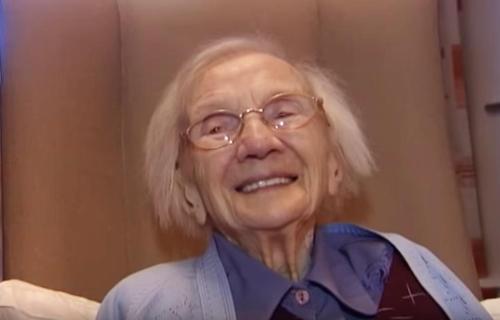 69f24ea2d6046b34d9af7118a402649e_500x1