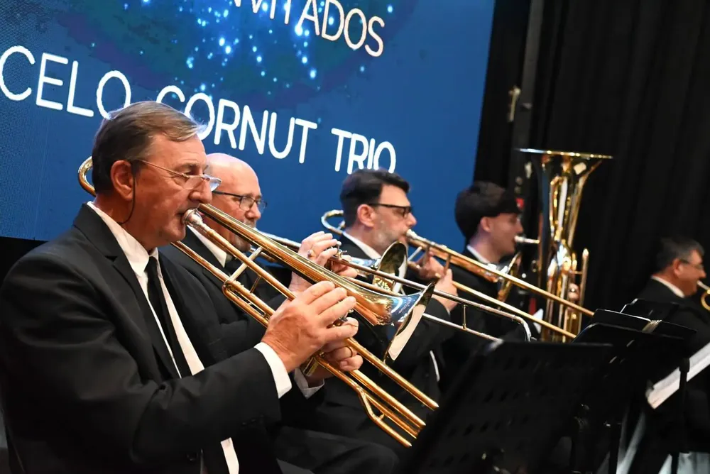 600295998_10242330516783772_515023463946914639_n