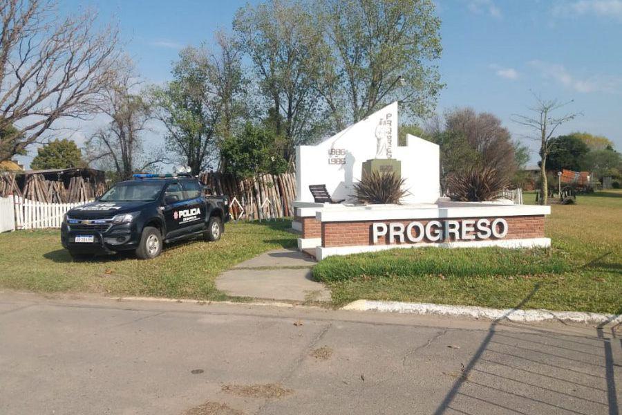 Policia-de-Progreso-Foto-URXI