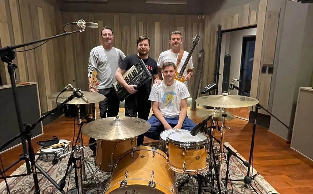Fuimos a grabar canciones nuevas a @godzila_studios  ️ @lucianoluggren @franciscopesado~2