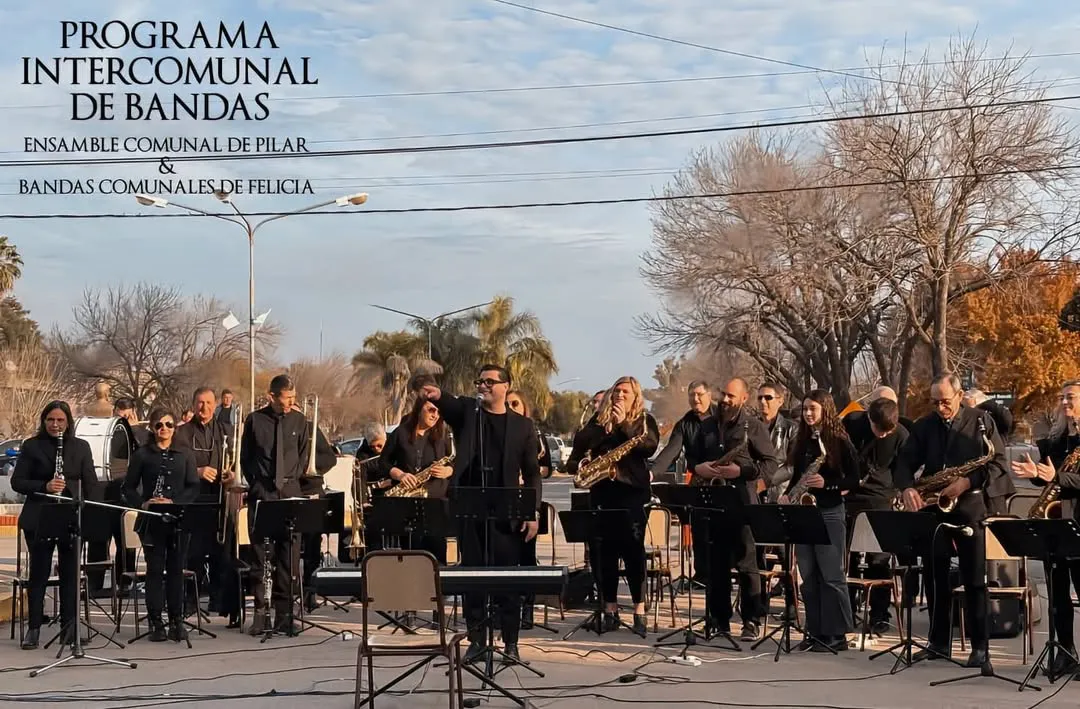 🎶✨ La música que nos une ✨🎶El pasado 10 de julio, la Banda Comunal de Felicia y el Ensamble C.heic (5)