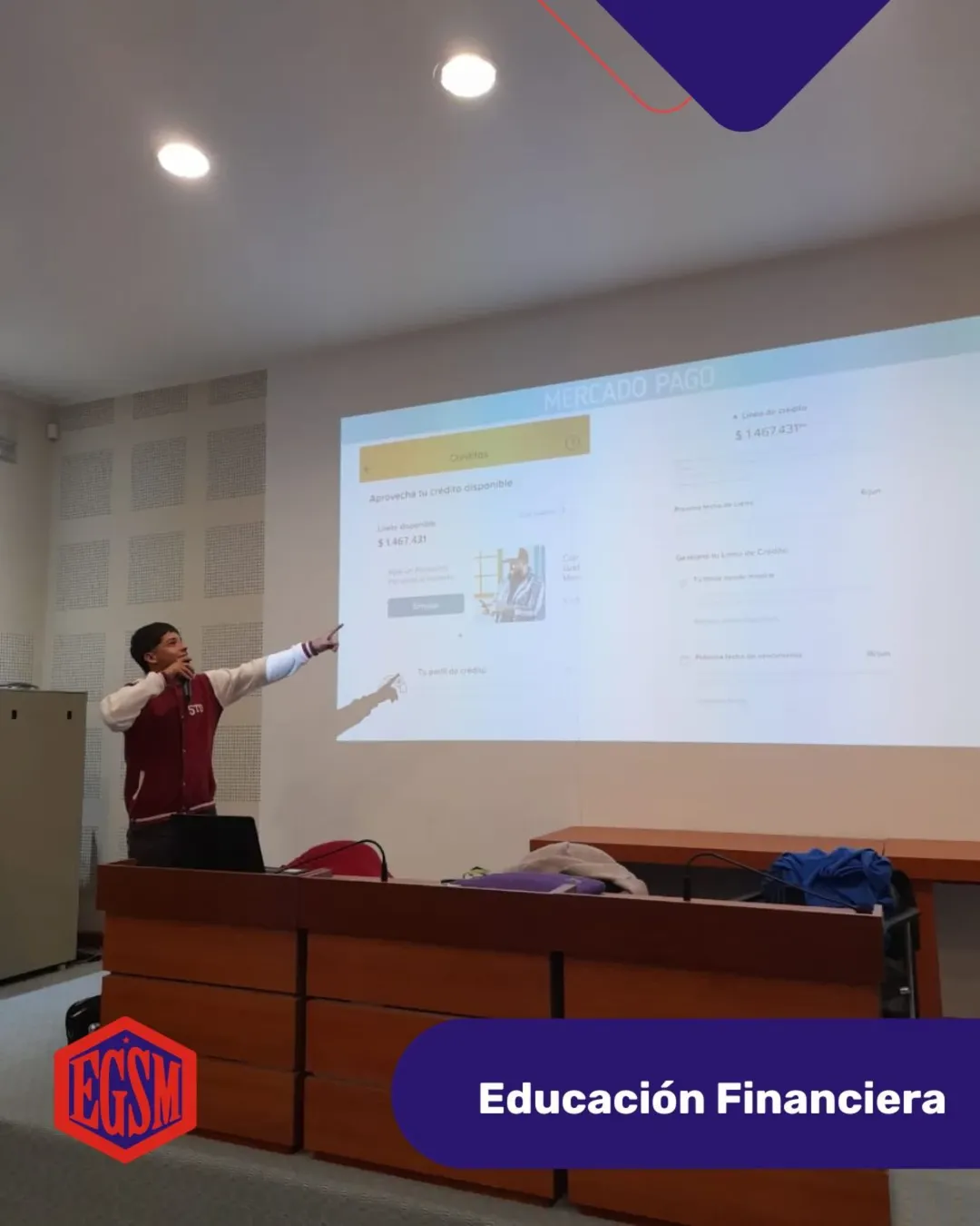 El día martes por la mañana  los alumnos de 5to B y 6to año participaron del segundo encuentro del curso...cotros  dos módulos previstos.Agradecemos especialmente a la Cooperativa Guillermo Lehmann por ceder las instalaciones. (2)