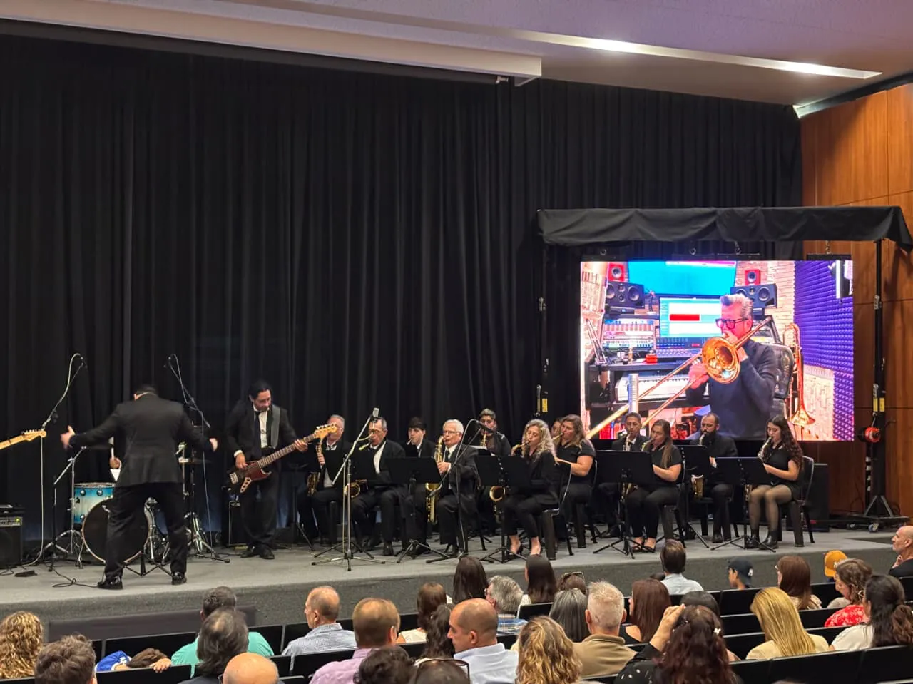 WhatsApp Image 2025-12-16 at 18.28.30