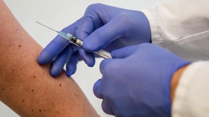 715x402_vacuna-rusa-358110-082833