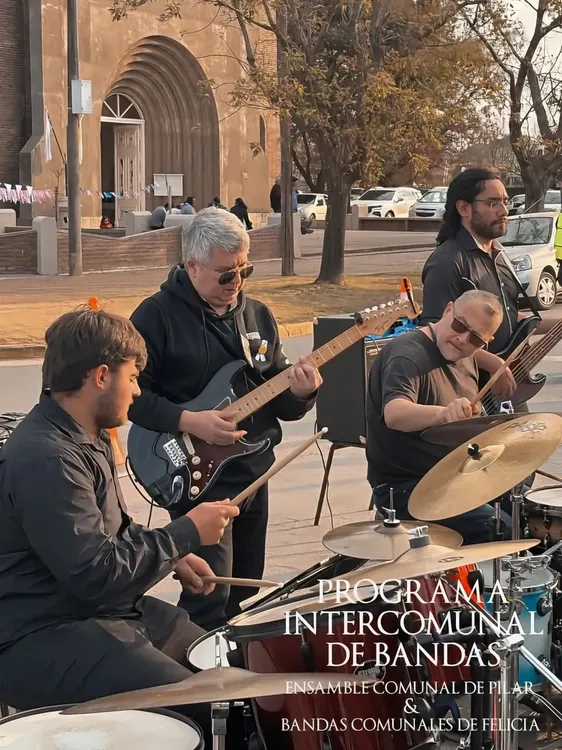 🎶✨ La música que nos une ✨🎶El pasado 10 de julio, la Banda Comunal de Felicia y el Ensamble C.heic (4)