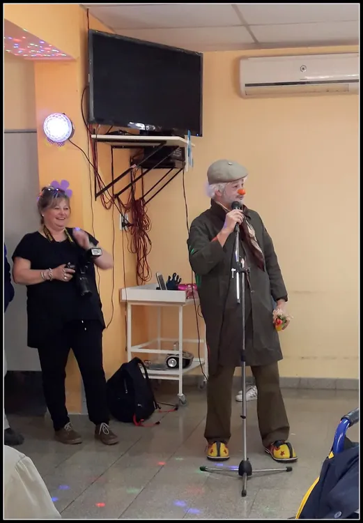 42085932_2575996865747642_592075535404761088_n