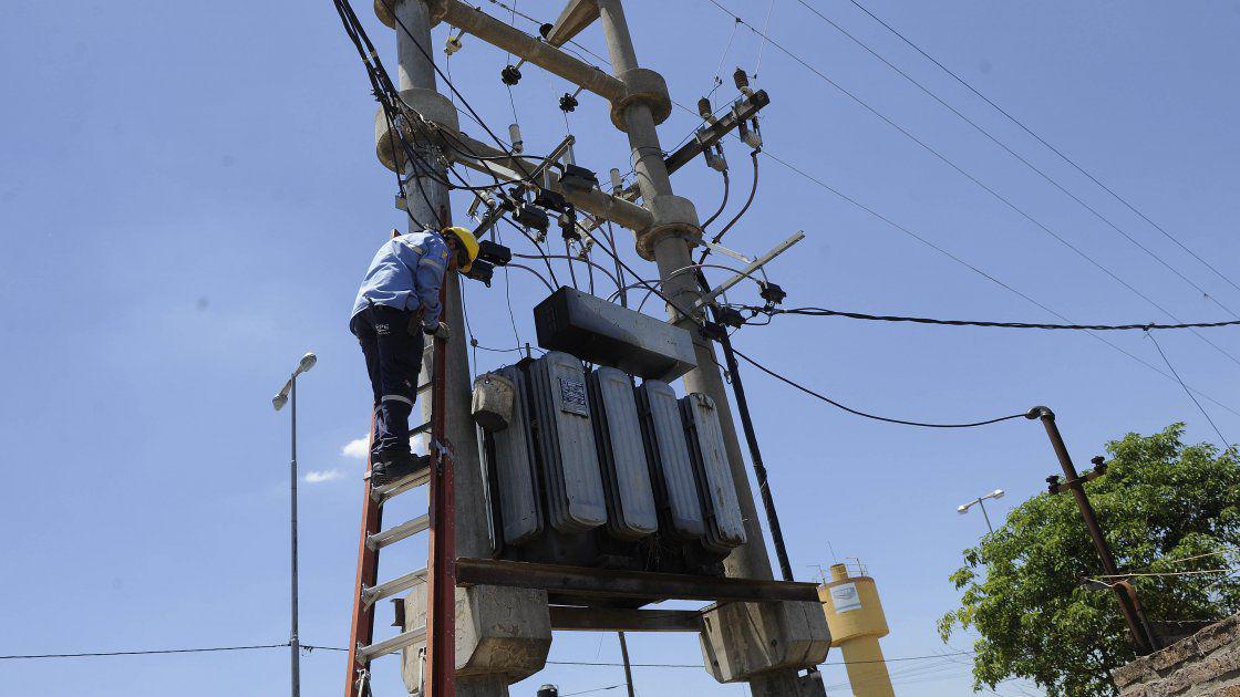 la-epe-realizara-tareas-reforma-red-media-tension