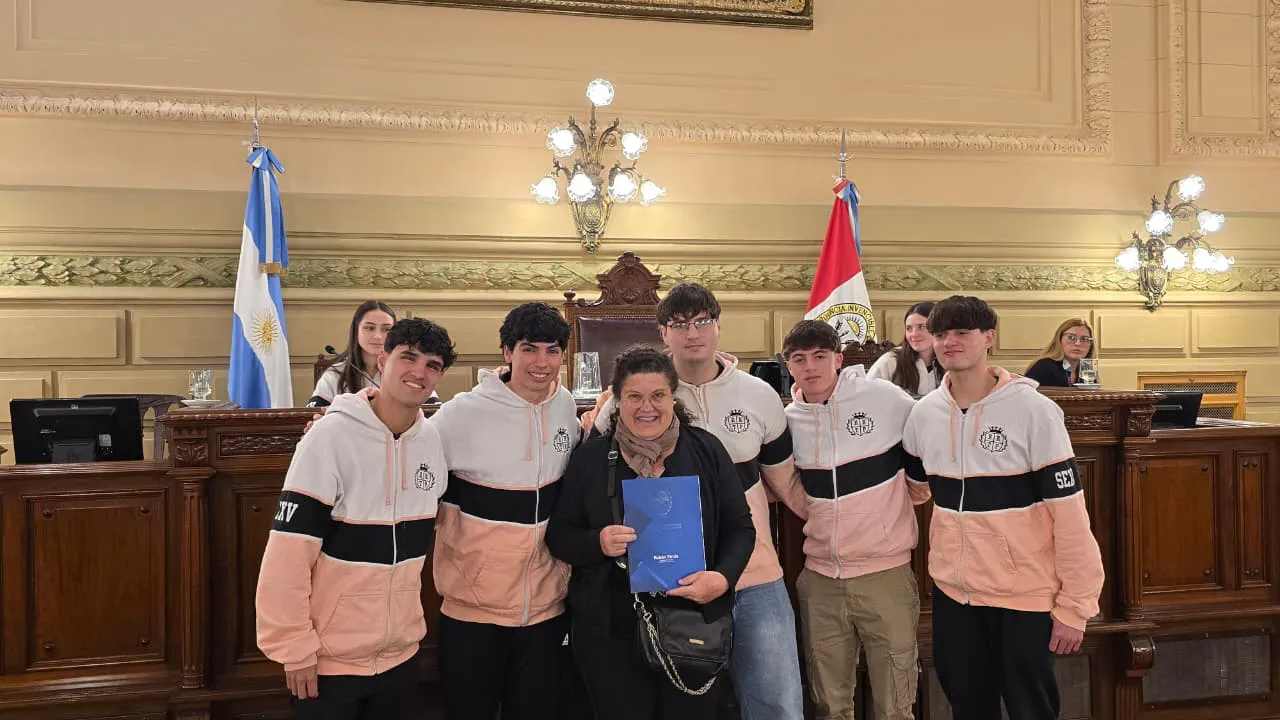 ef510540-c275-4fe0-8f60-e392924c29ff