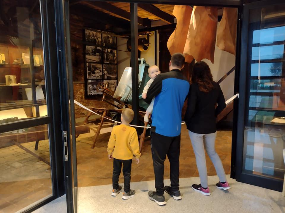 348237088_918613319197644_90453958737048485_n