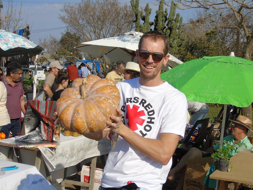 296992118_2395249323966631_7837771874000327434_n