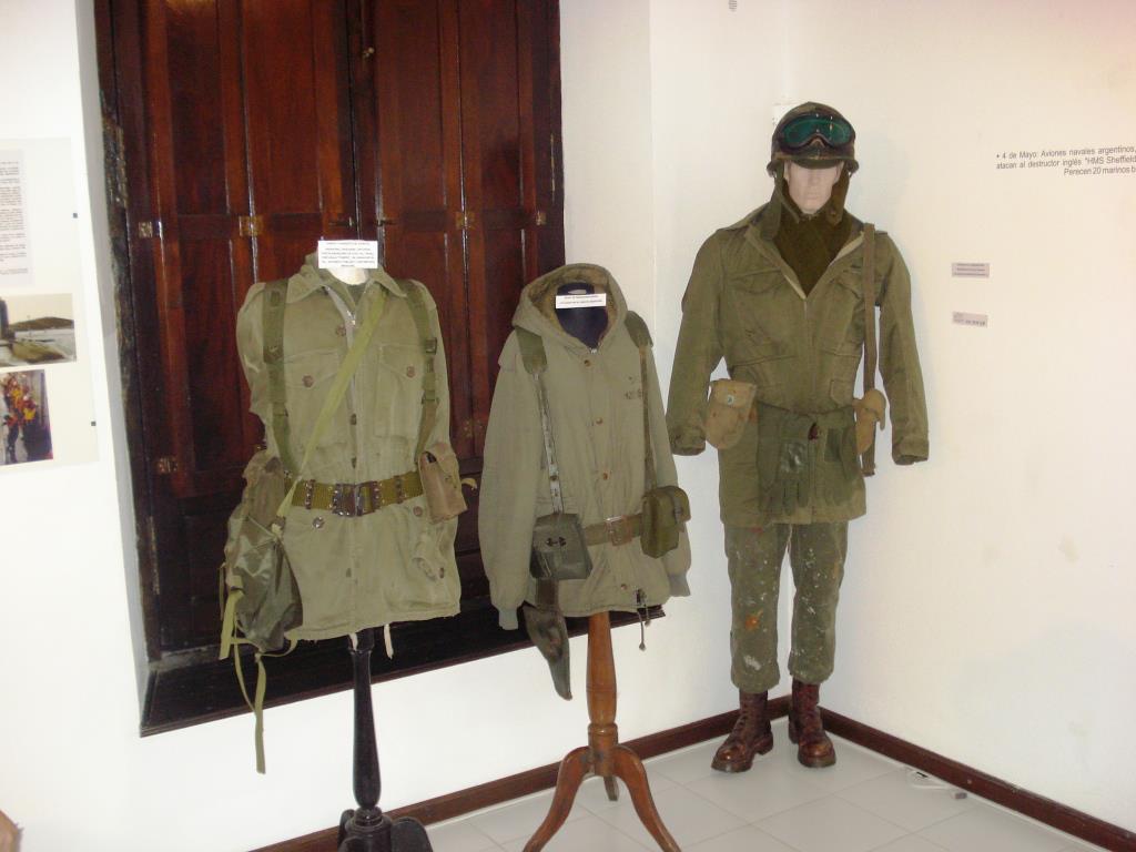 884378_10151411687143195_1744751611_o