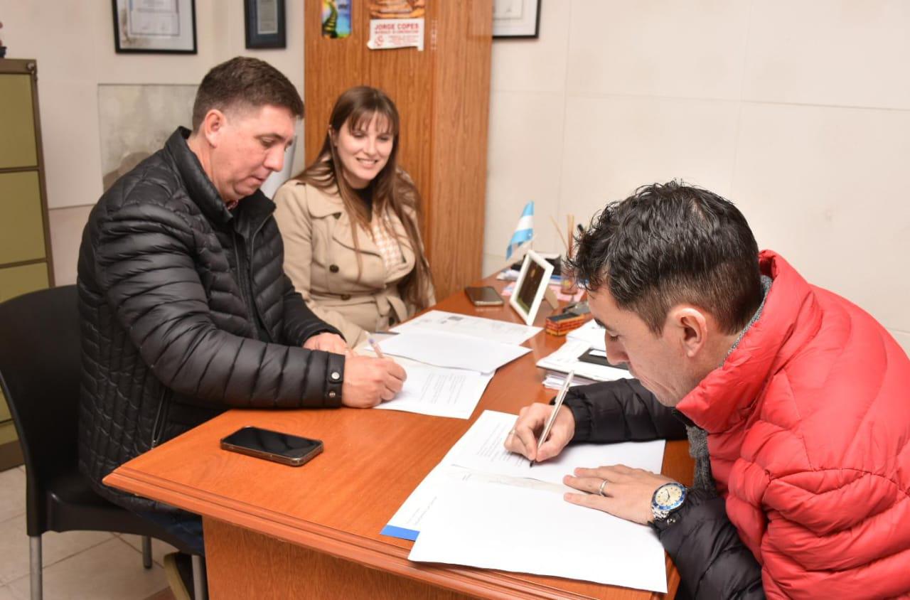 39febeb9-1d2d-429b-b6bc-021b18cb1df2