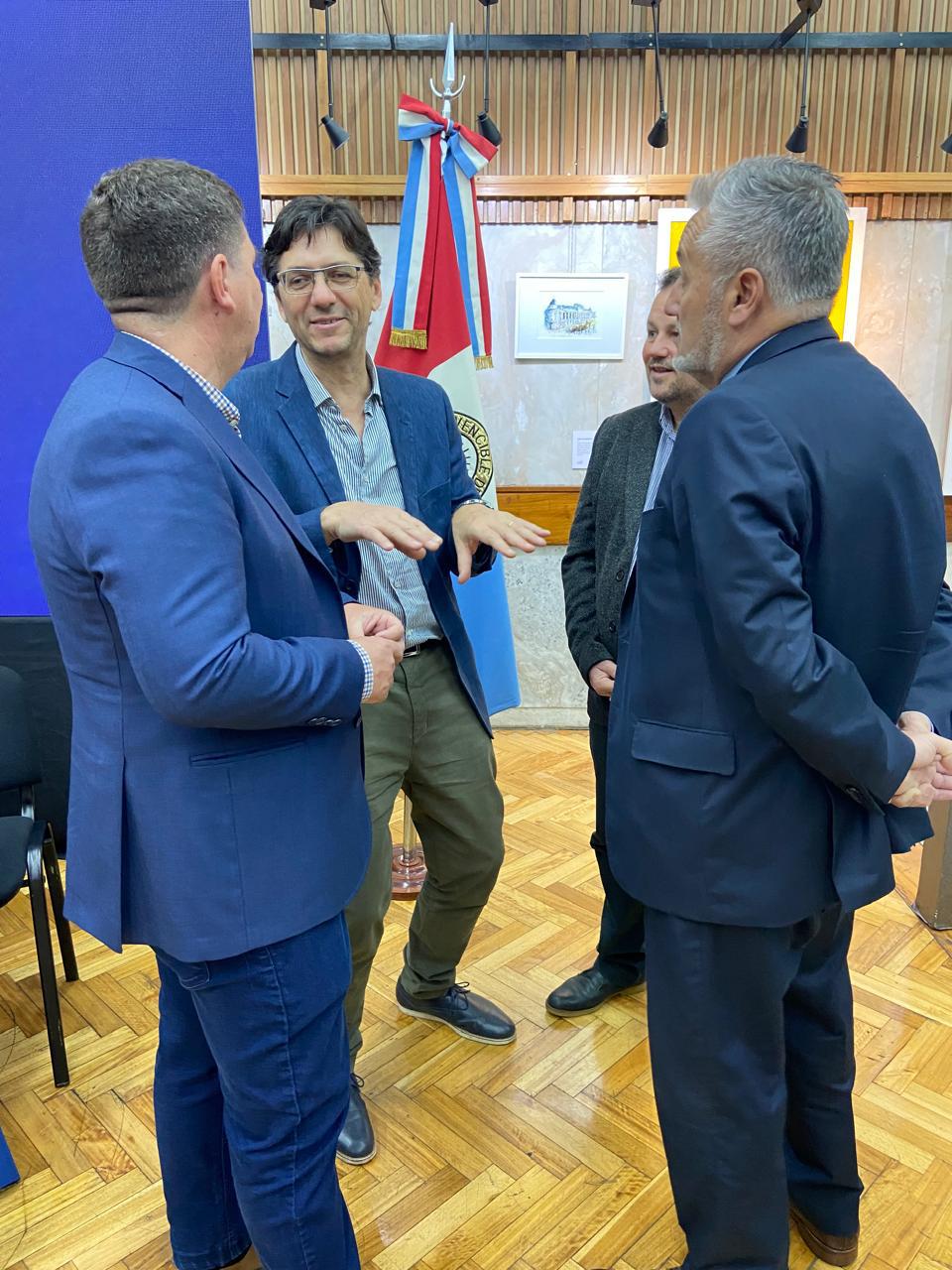 377477e2-d178-4c69-8a5c-bfd9541b482a